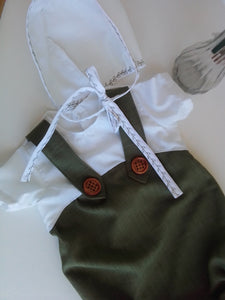 Olive Newborn outfit